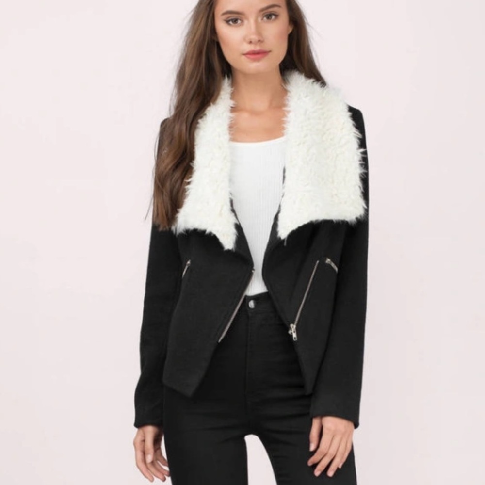 Tobi • Fanciful Fur Collar Jacket in Black
